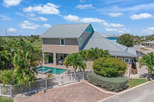 Building Photo - 14 Cottage Ct