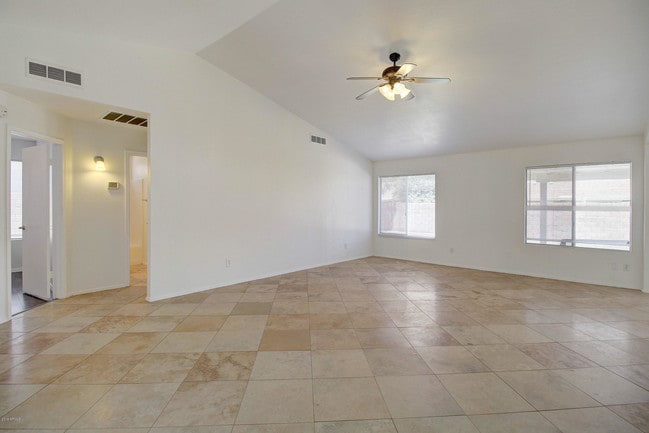 Building Photo - 4326 W Creedance Blvd