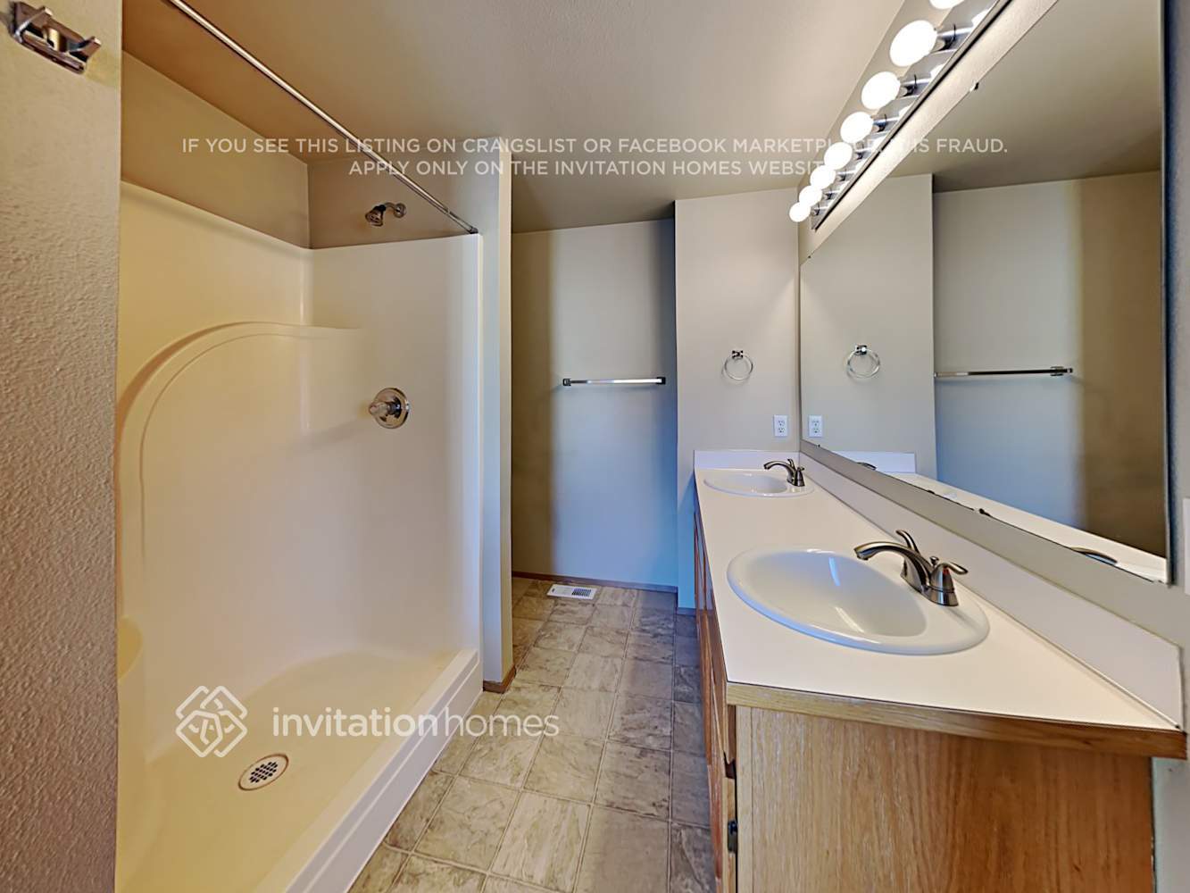 Building Photo - 8211 186 St E