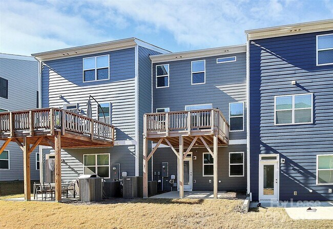 Building Photo - 10436 Glenmere Crk Cir