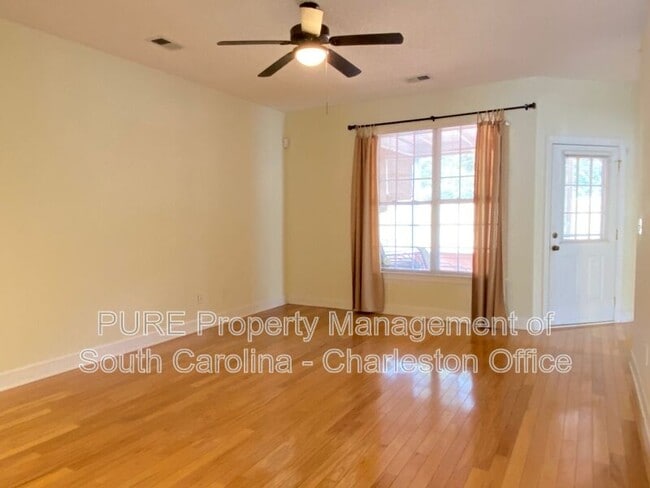 Building Photo - 1512 Asarina Ln