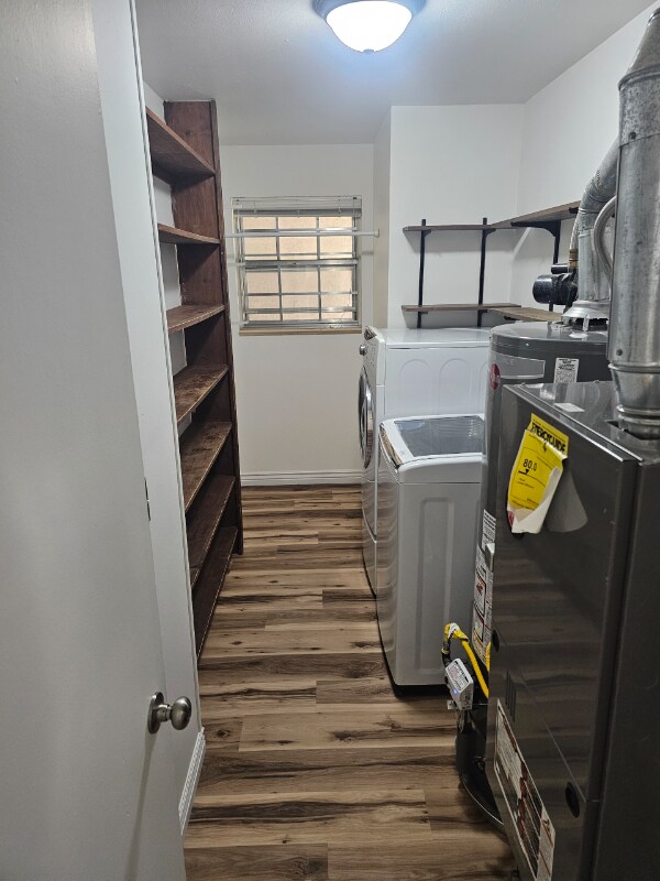Building Photo - 2046 S Newark Way