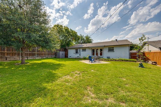 Building Photo - 8935 Clearwater Dr