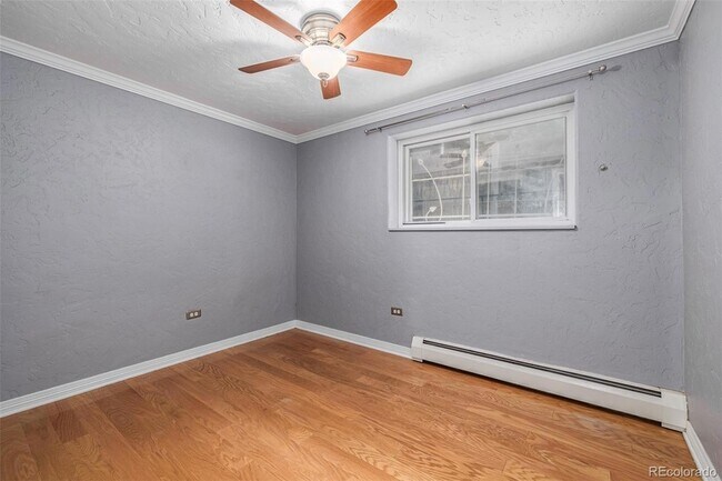 Building Photo - 1243 Vine St