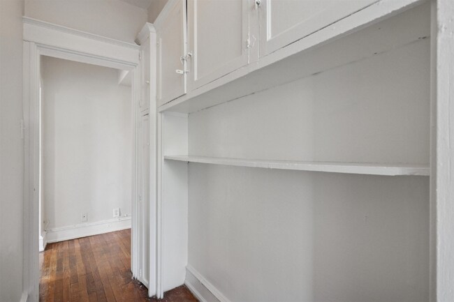 Building Photo - 243 W Tulpehocken St