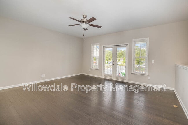 Building Photo - 8002 Reedybrook Crossing