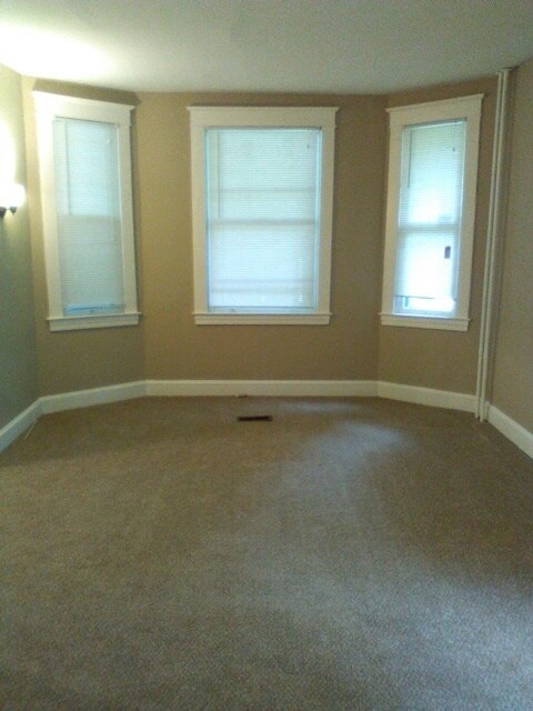 Building Photo - 5521 Gwynn Oak Ave- Large 5 bedroom 2 bath...