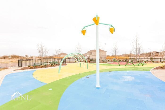 Building Photo - 2810 Praline Ferry