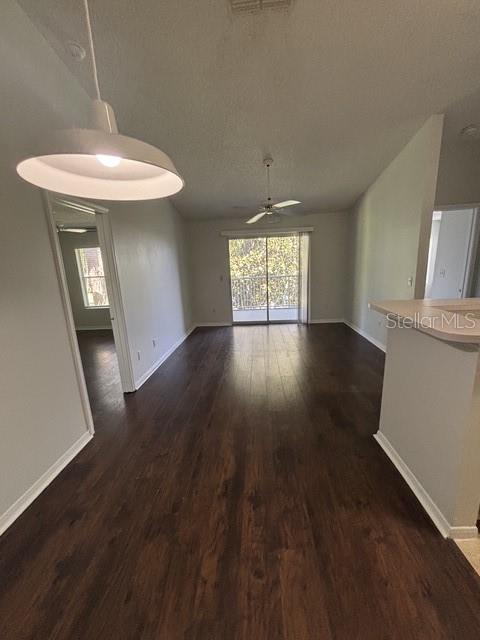 Building Photo - 708 Secret Harbor Ln