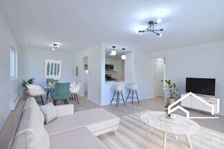 Building Photo - 830 Judson Ave