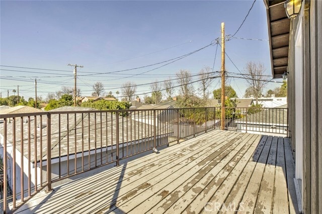 Building Photo - 6011 Bellaire Ave