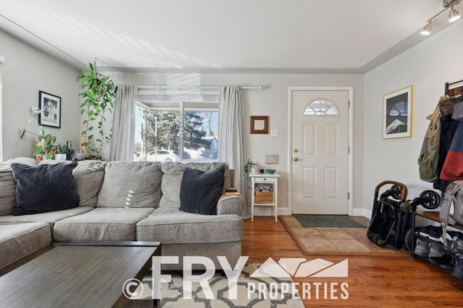 Building Photo - Cute Arvada Home Close to Olde Town