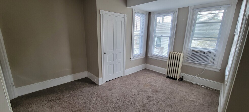 Living Room - 439 E Main St