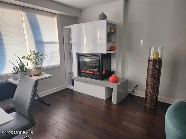 Building Photo - 500 Central Ave