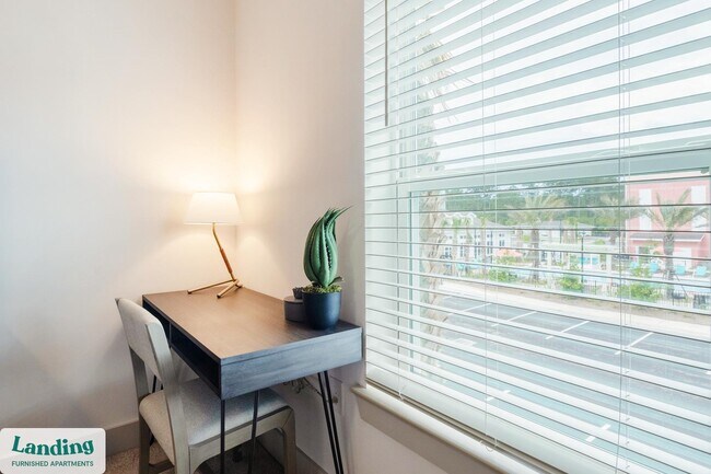 Building Photo - 158 Malachite Wy