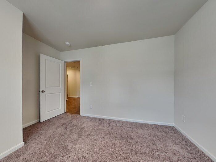 Building Photo - 1643 Commendable Ct