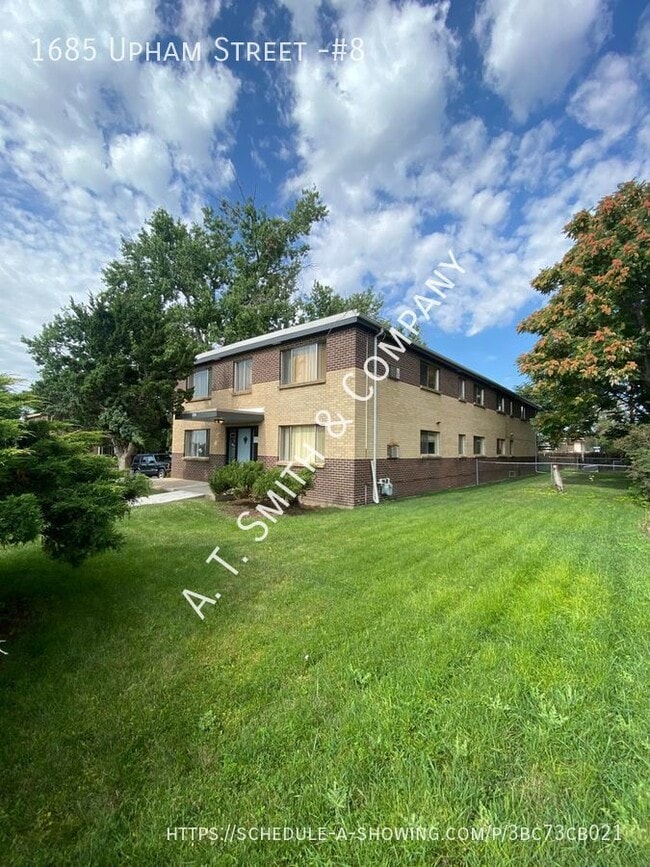 Building Photo - 1685 Upham St