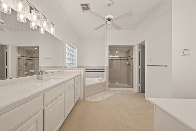 Building Photo - 431 Westmoreland St