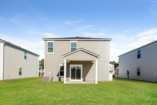 Building Photo - Beautiful 5 Bedroom in Myrtle Beach