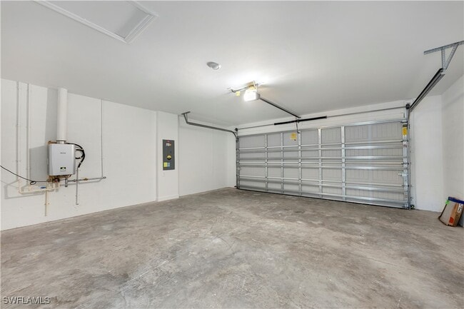 Building Photo - 19609 Hinkley Dr