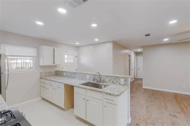 Building Photo - 3524 Pacesetter Dr