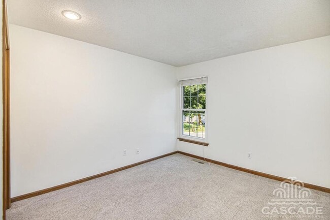 Building Photo - 14121 W 88th Pl