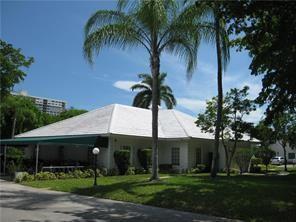 Building Photo - 6417 Bay Club Dr