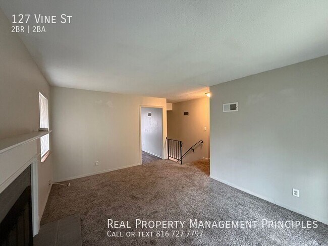 Building Photo - 127 Vine St