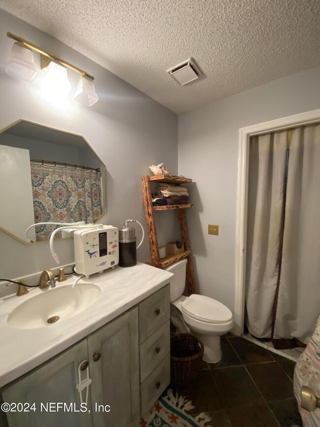 Building Photo - 141 Abaco Way