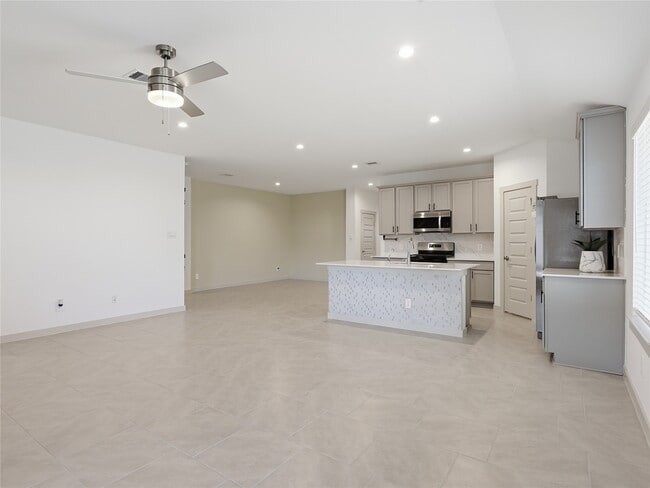 Building Photo - 29903 Violet sky Wy