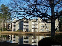 Building Photo - 661 Bartons Landing Pl