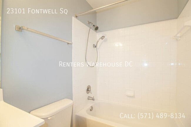 Building Photo - 23101 Fontwell Square