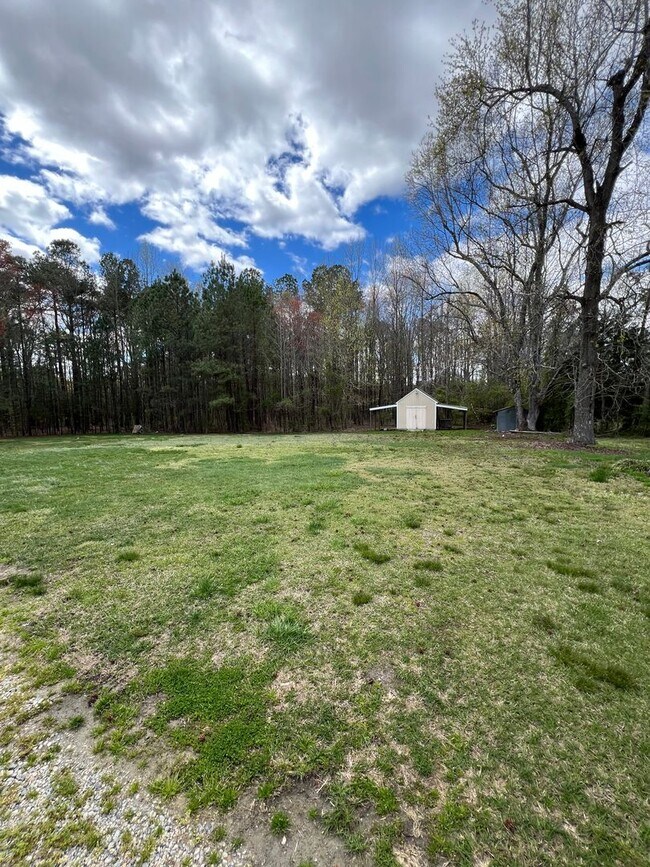 Building Photo - 7650 Turner Rd