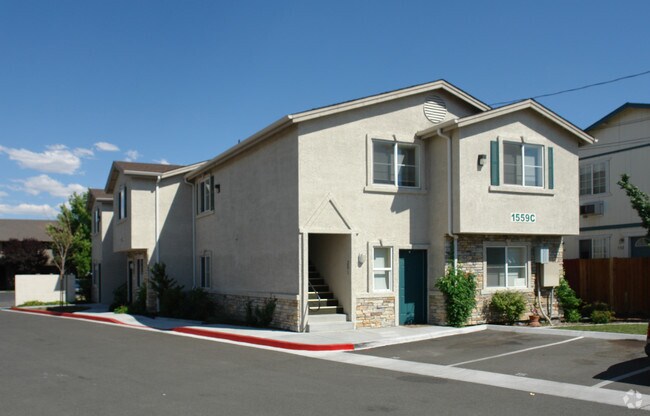 Building Photo - Prater Way Apartments