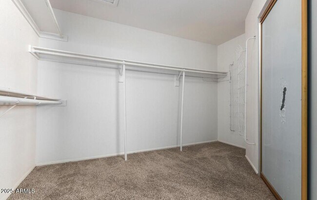 Building Photo - 1811 S 39th St