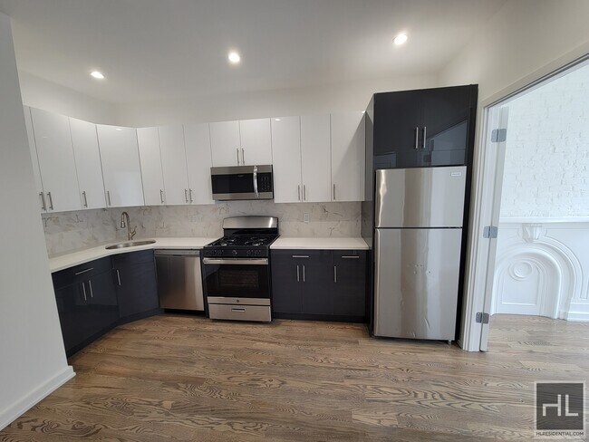 Building Photo - MALCOLM X BOULEVARD