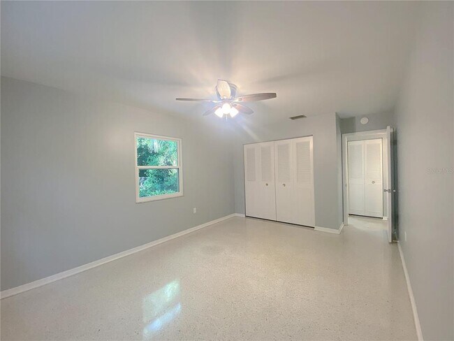 Building Photo - 120 Fairchild St