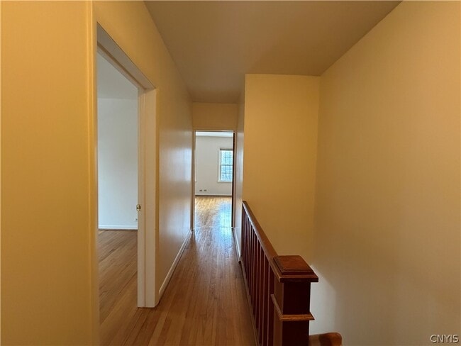 Building Photo - 4 Grant St