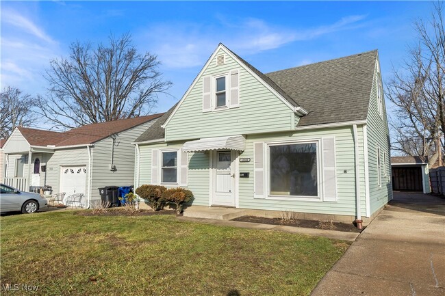 Building Photo - 18804 Rockland Ave