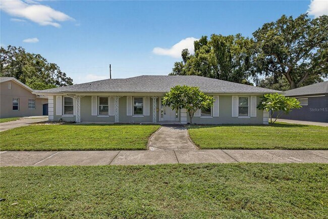 Primary Photo - 2502 Vine St
