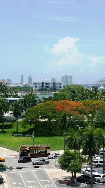 Building Photo - 253 NE 2nd St