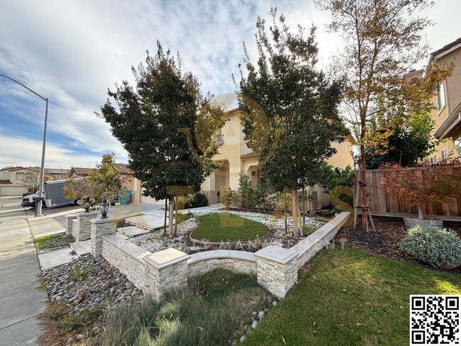 Building Photo - 55 Castellina Cir