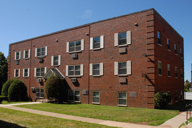 Building Photo - Norriswood Apartment