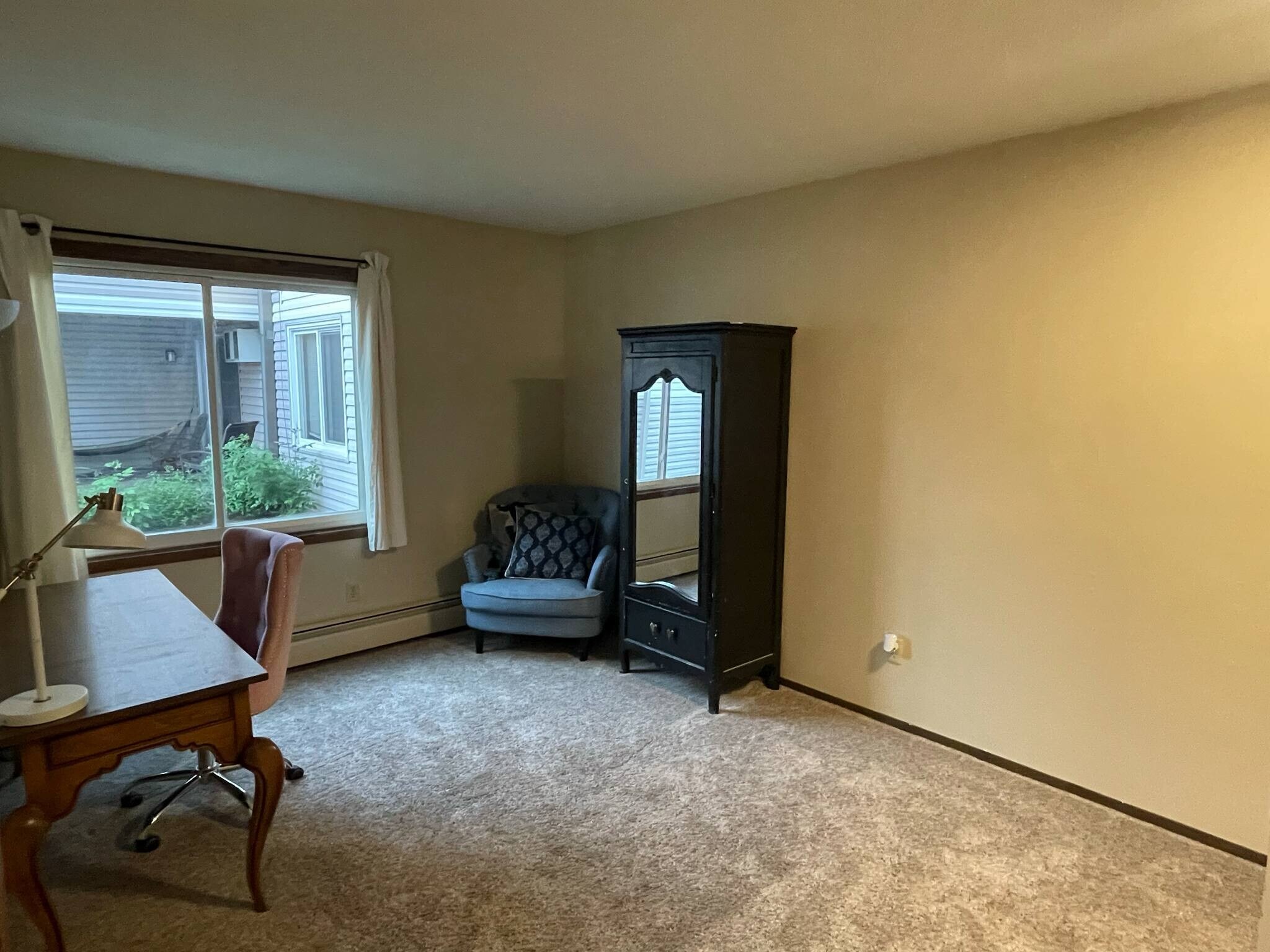 Bedroom 2 - 10630 Rockford Rd