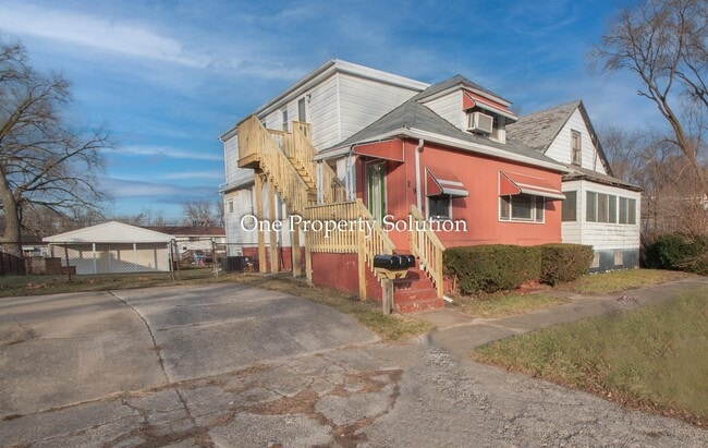 Building Photo - 2956 W 19th Pl