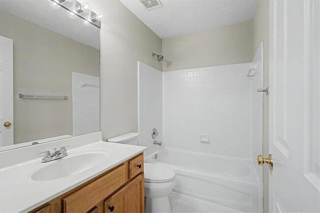 Building Photo - 400 Stambridge Ct