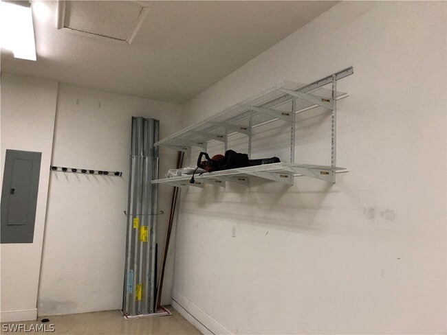 Building Photo - 5351 Ferrari Ave