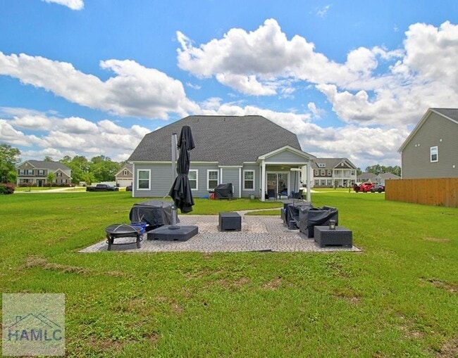 Building Photo - 57 Gracyn Ln