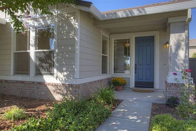 Building Photo - Beautiful Home in Natomas Park