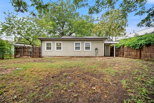 Building Photo - 4605 Harmon Ave